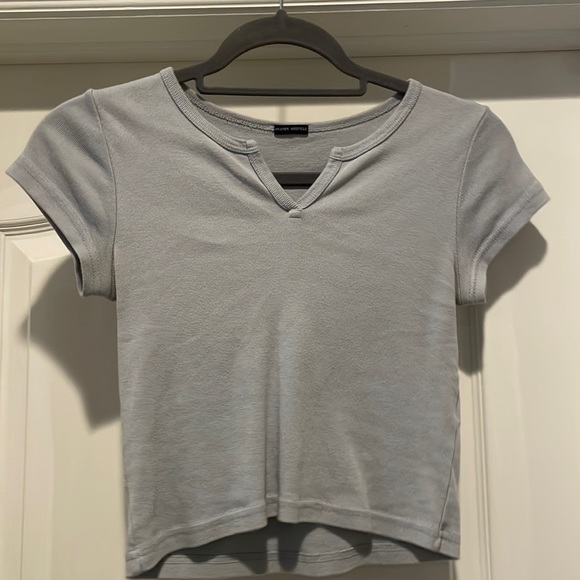 Brandy Melville light blue Ashlyn top - Picture 1 of 2
